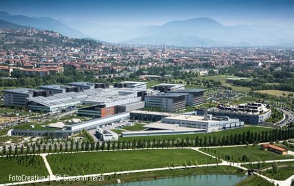 «Introduzione alla Bioetica» Lezioni e Dialoghi in relazione alla pratica clinica quotidiana.